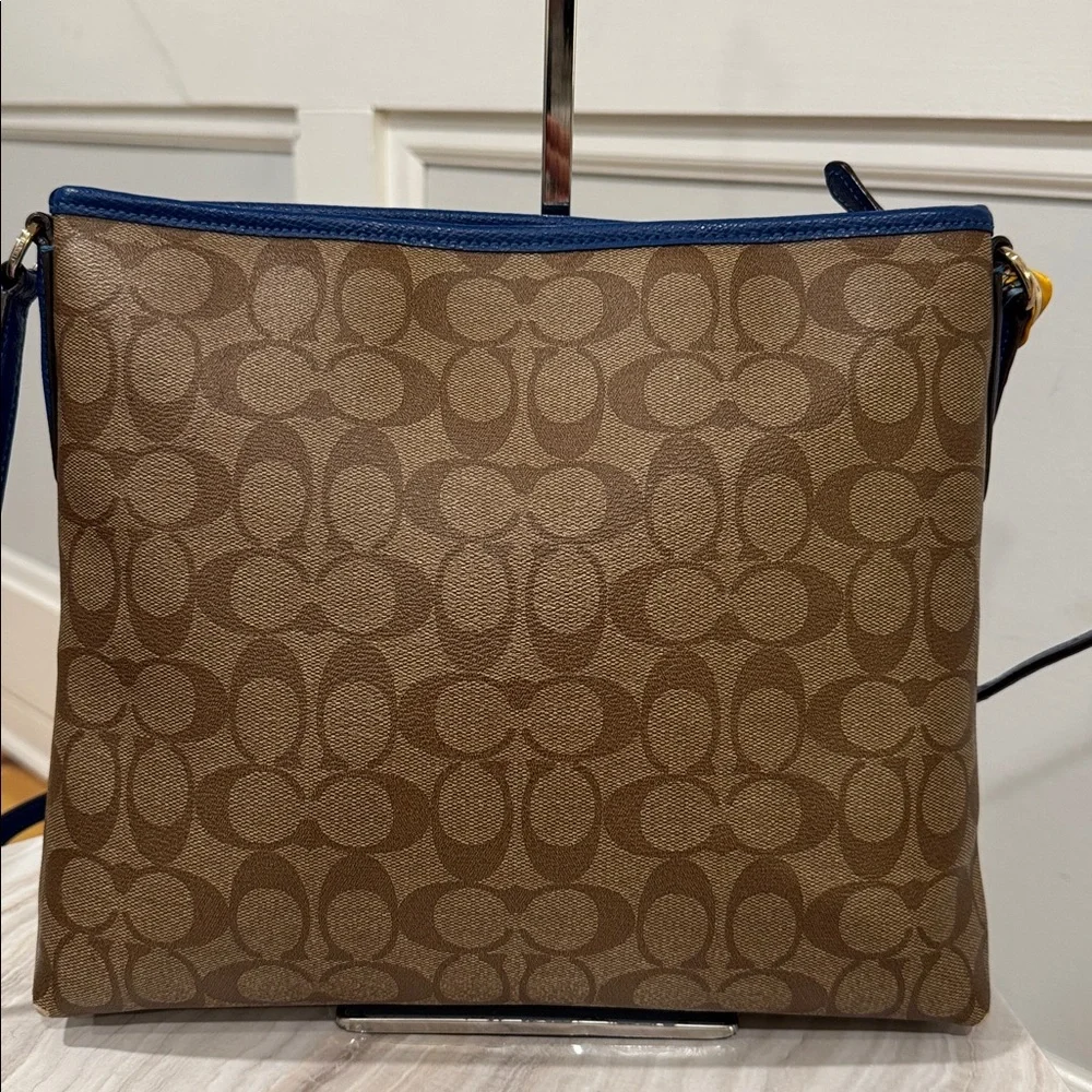 Coach File Bag Signature Blue Brown Crossbody - Picture 4 of 17